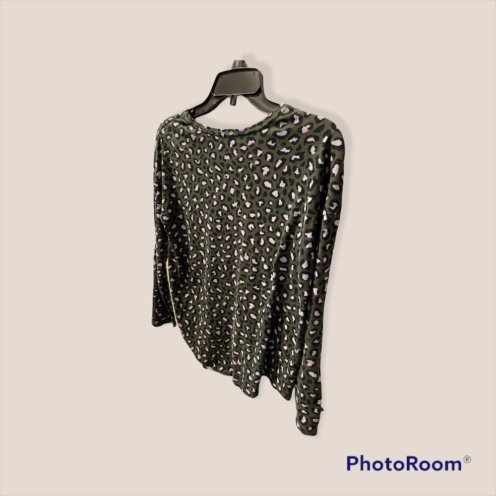 Old Navy girls XL long sleeve animal print shirt